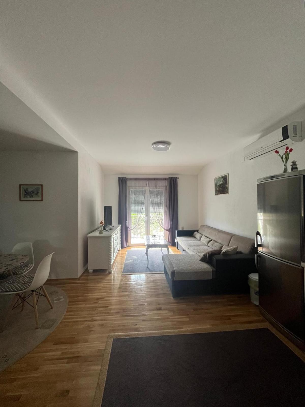 Apartmani Markic เนอุม ภายนอก รูปภาพ